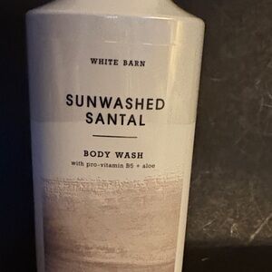 White Barn Sunwashed Santal Body